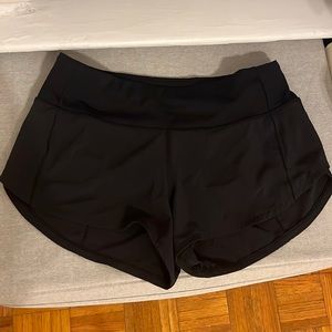 Lululemon Speed Up Low-Rise Lined Shorts. Size 2. Black.